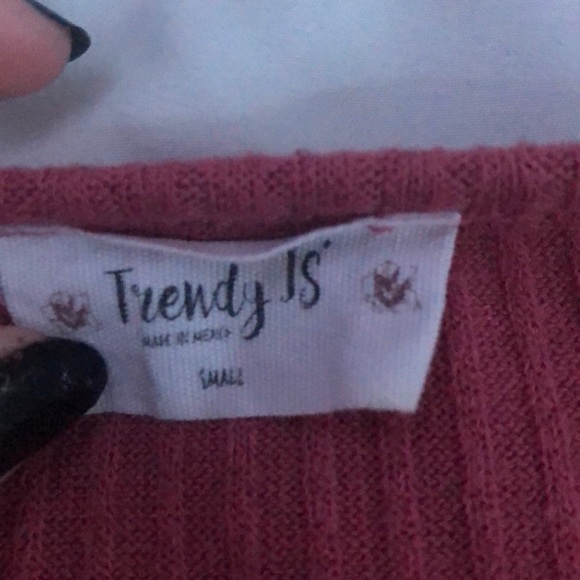 blush colored gold buttoned ribbed fitted top - Picture 3 of 5